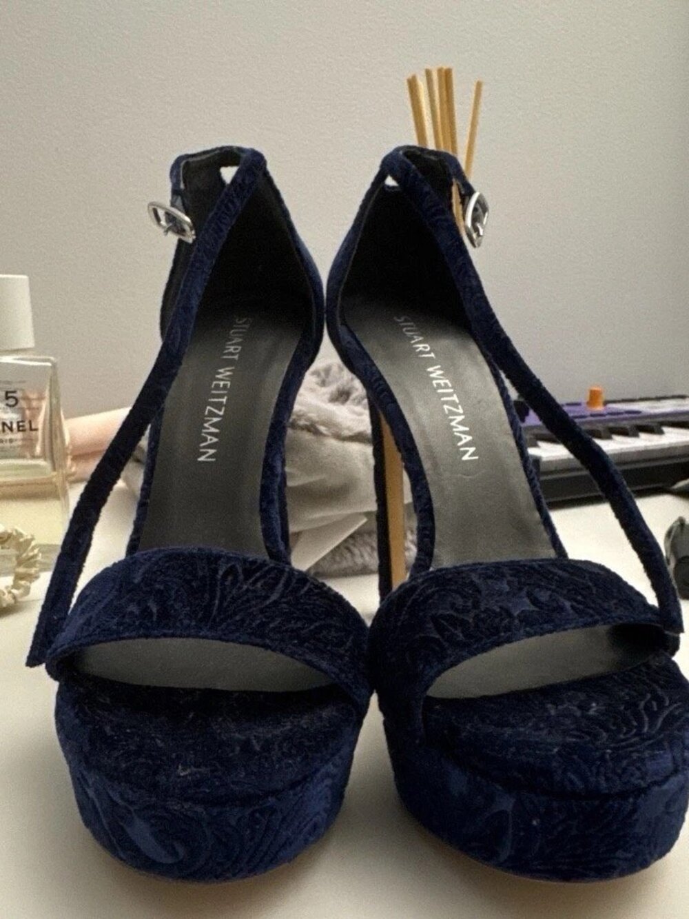 Stuart Weitzman Navy Velvet Platform Heels 6.5